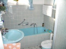 IMGP7278 VERKAUFT!!!! Gro�z�gige DHH in beliebter Lage mit 3 Garagen+Werkstatt