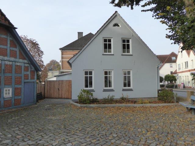 2 Zweifamilienhaus Achim